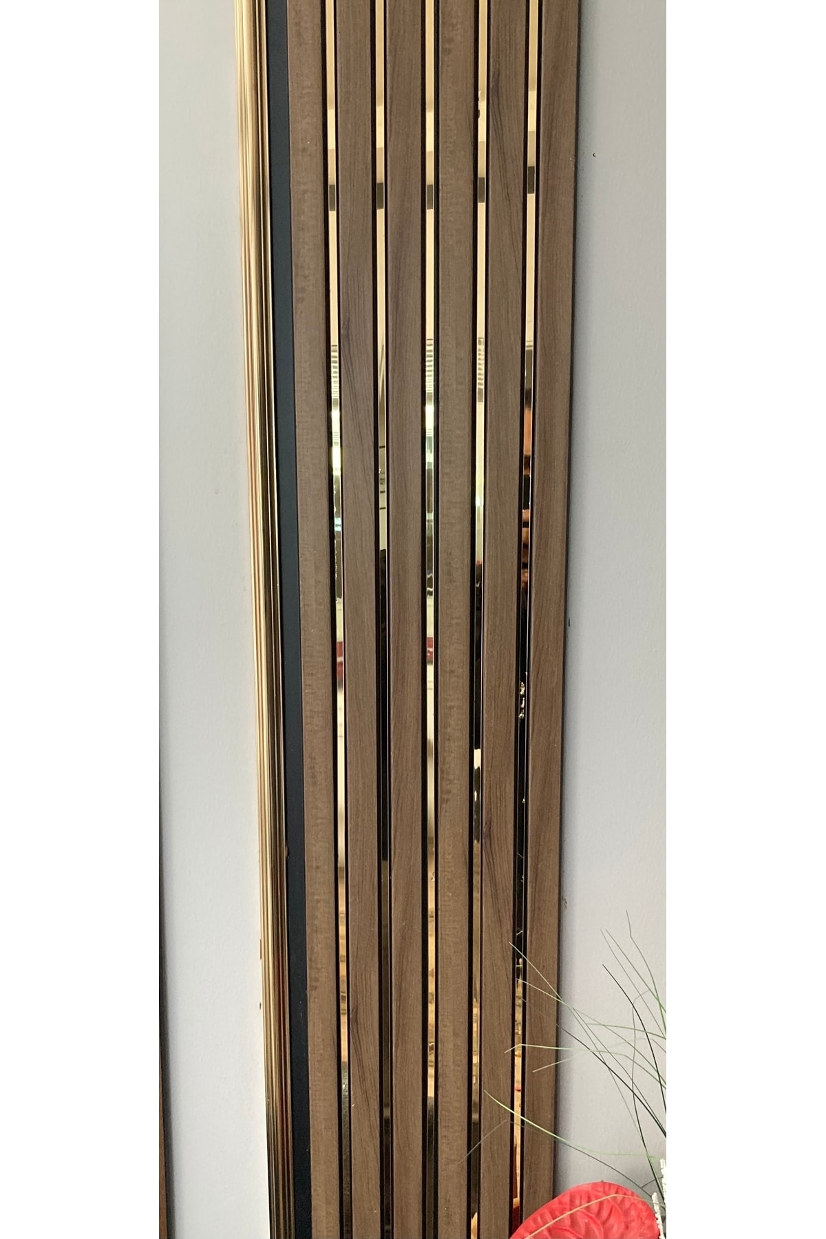 Duvar Lambiri Renk:ahşap Boy 2,90mt En:12cm Kalinlik:12mm 4 Adet Fiyatıdır