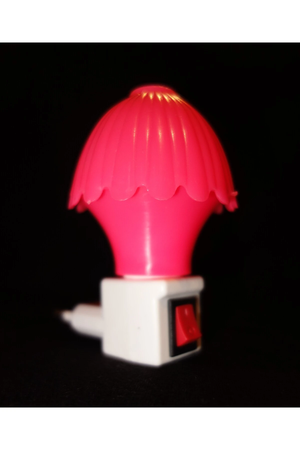 Tlg Gece Lambası Prize Takılan Pembe Şapka Tasarım Anahtarlı