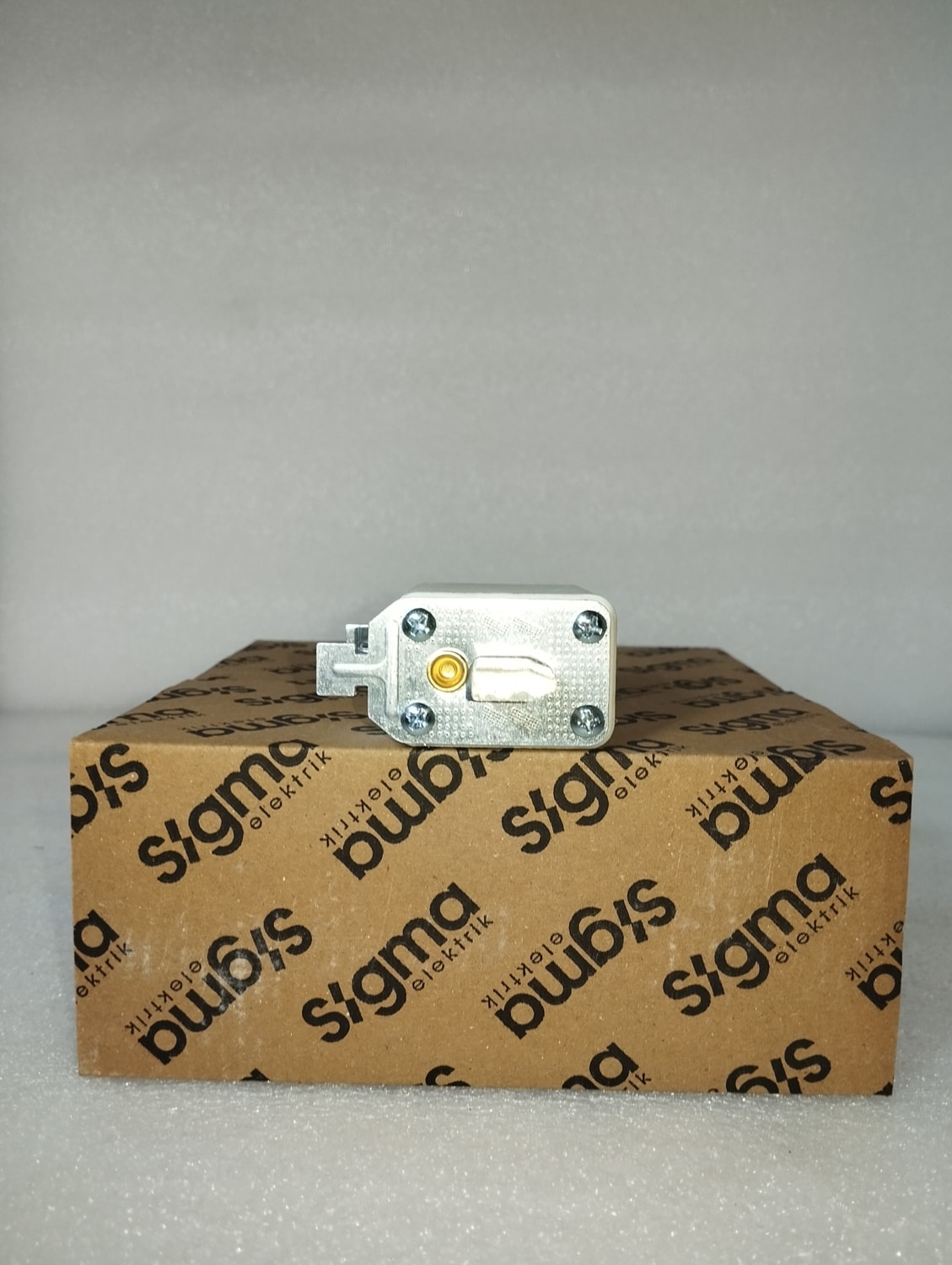 SNH00I0040 Çift Göstergeli Bıçaklı Sigorta 40A 120kA