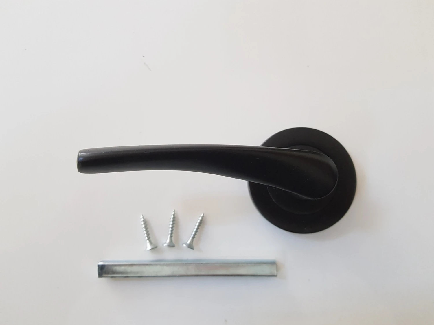 Çelik Kapı Kolu Sol Basar Siyah