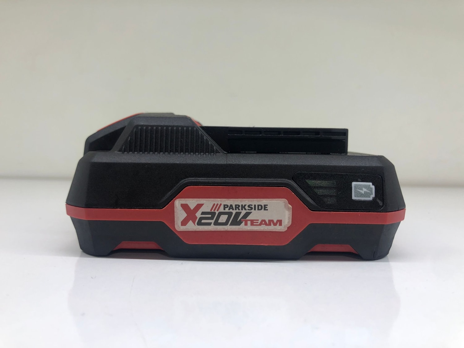 BOSCH Parkside 20V 2.0AH Li-Ion Akü