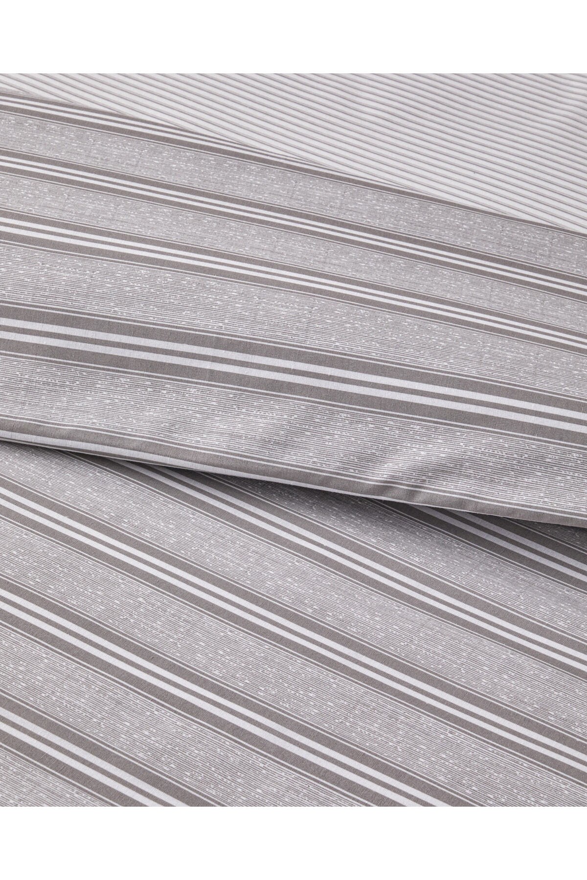 Sleek Lines Kolay Ütülenir Çift Kişilik Nevresim Takımı 200x220 cm Gri