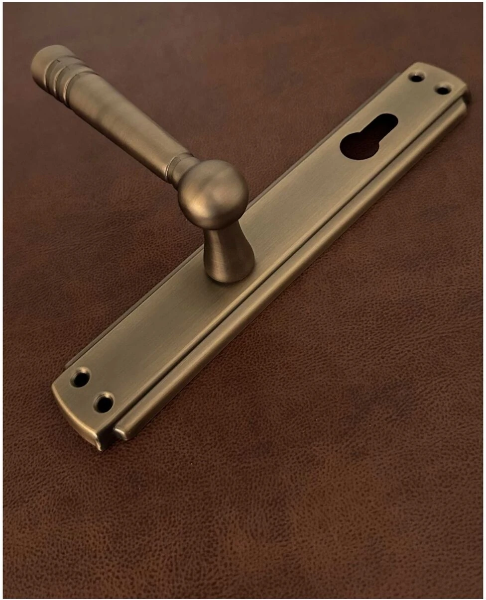 Osmanlı Mat Antik Sarı Bravo Aynalı Yale Çelik Kapı Kolu Sağ Aşağı Basar Tek Yön 1 Adet