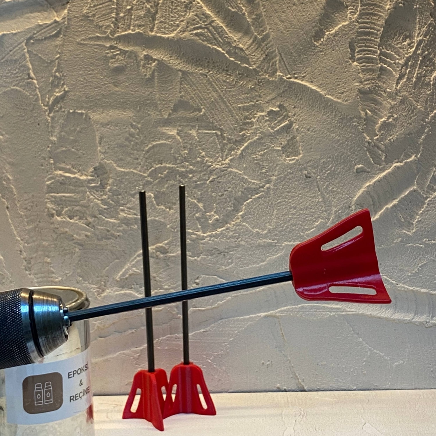 Şarjlı Matkap Uyumlu Karıştırıcı Uç – Epoxy, Boya, Taş Tozu ve Alçı Için Mikser Ucu – 20 cm Uzunluk / 60 mm Karıştırma Çapı – Plastik Ağız Demir Gövde Kompakt Tasarım