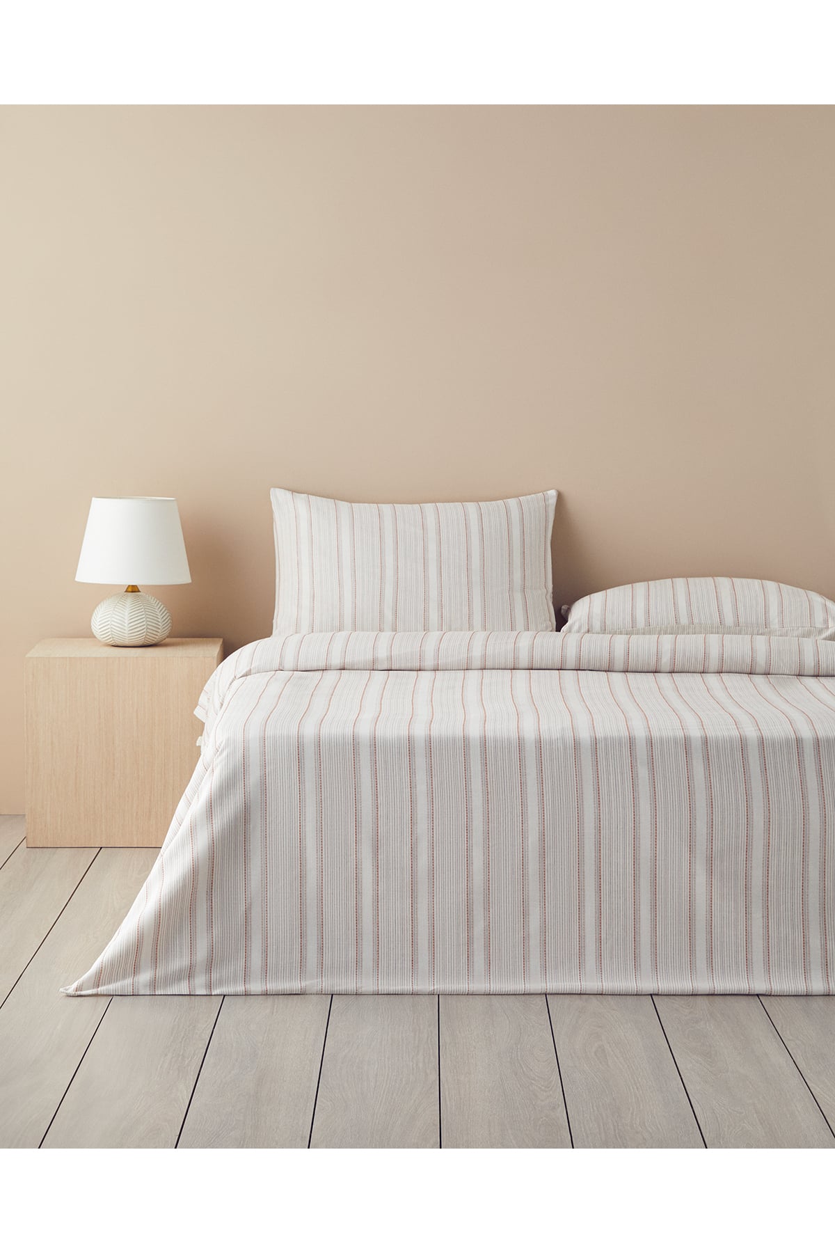 Liny İpliği Boyalı King Size Nevresim Takımı 240x220 cm Terracotta