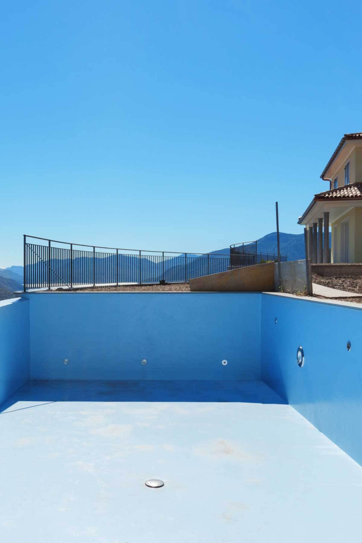 HAVUZ YALITIM BOYASI -20 KG.