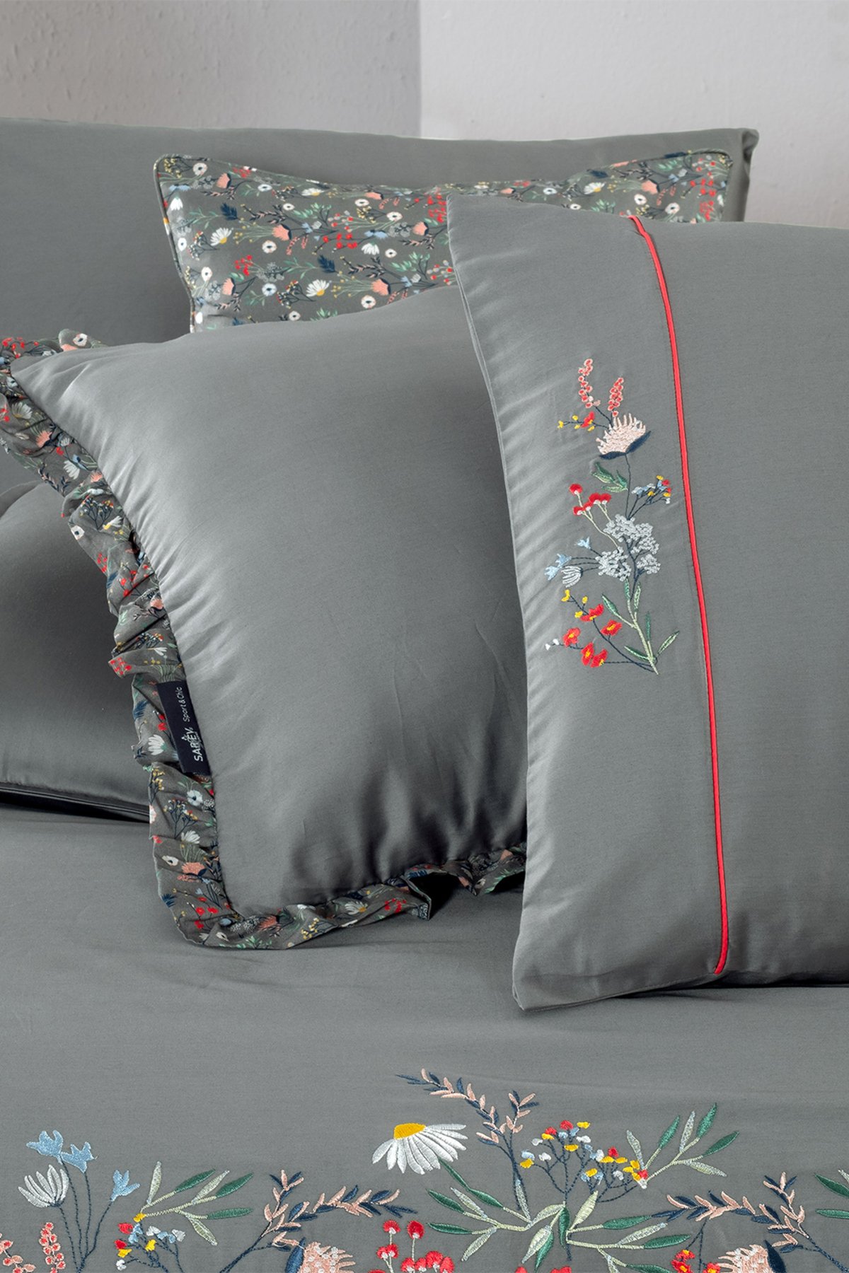 Nitra Gri King Size (Battal Boy) %100 Pamuk Saten 300 TC Nevresim Takımı