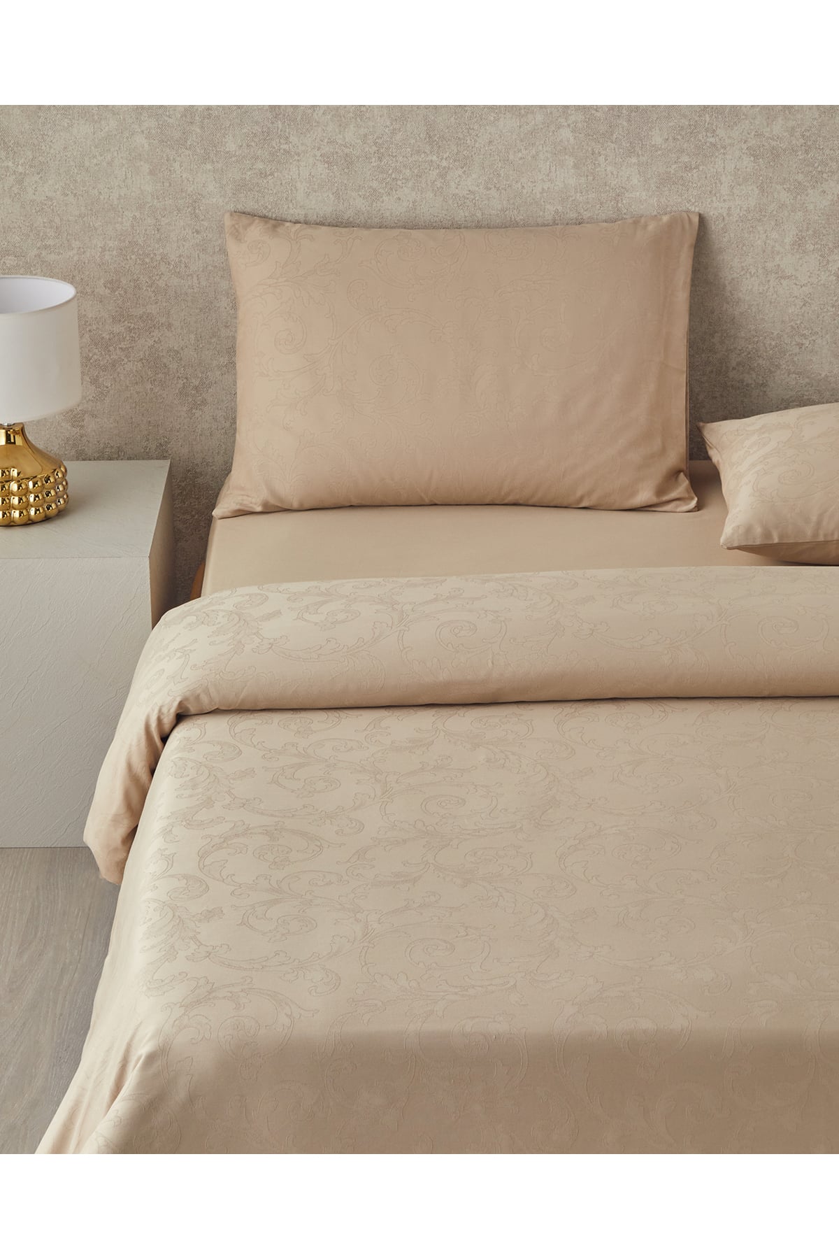 Royal Scroll Jakarlı Pamuk Saten King Size Nevresim Takımı 240x220 cm Antik Gold