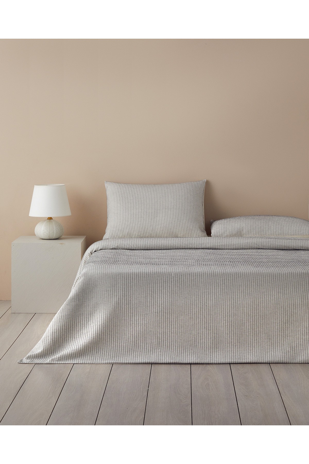 Dotted Waffle İpliği Boyalı Çift Kişilik Nevresim Takımı 200x220 cm Siyah