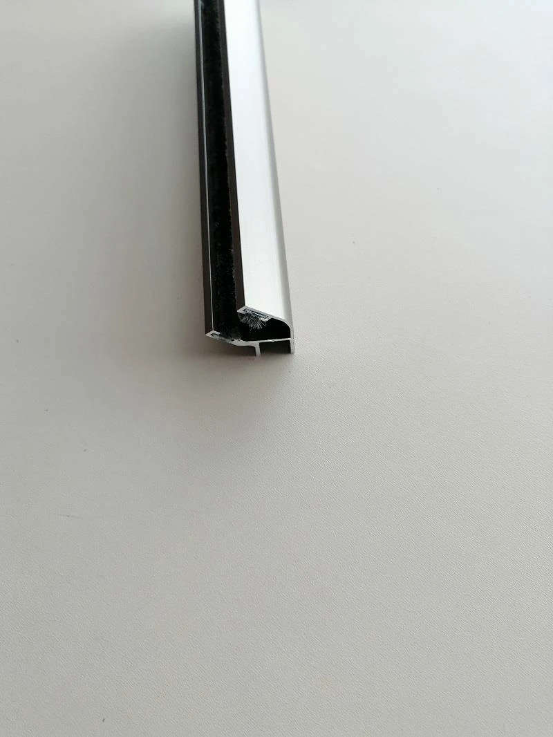 8 mm Alm Cam Balkon Açılı Köşe Haş Bronz 150 cm