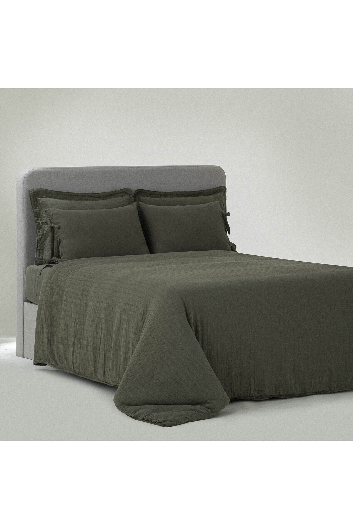 Serra Battal Boy Nevresim Takımı %100 Organik Pamuk Dokuma Yeşil 240x220 Cm