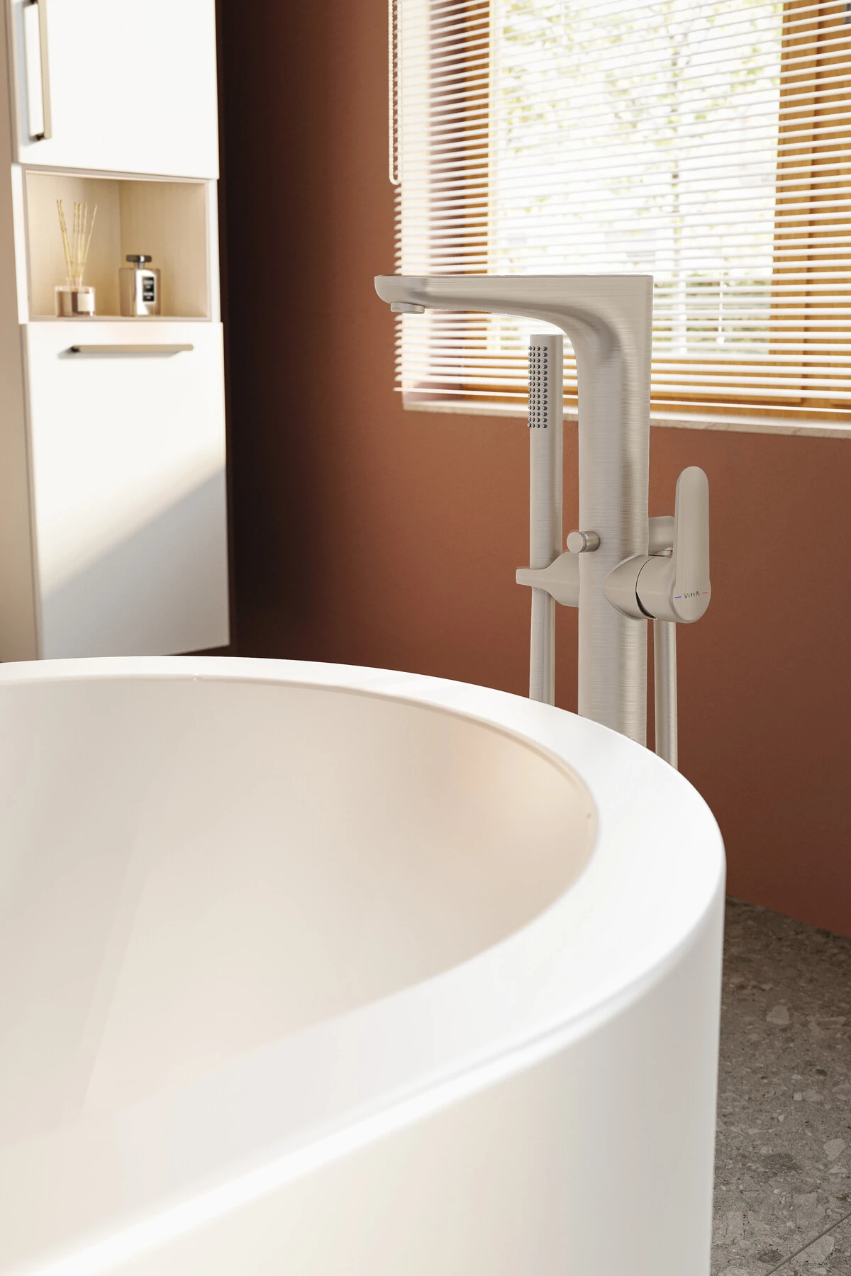 Root Round A4274134 Küvet Bataryası, Yerden, El Duşlu, Fırçalı Nikel