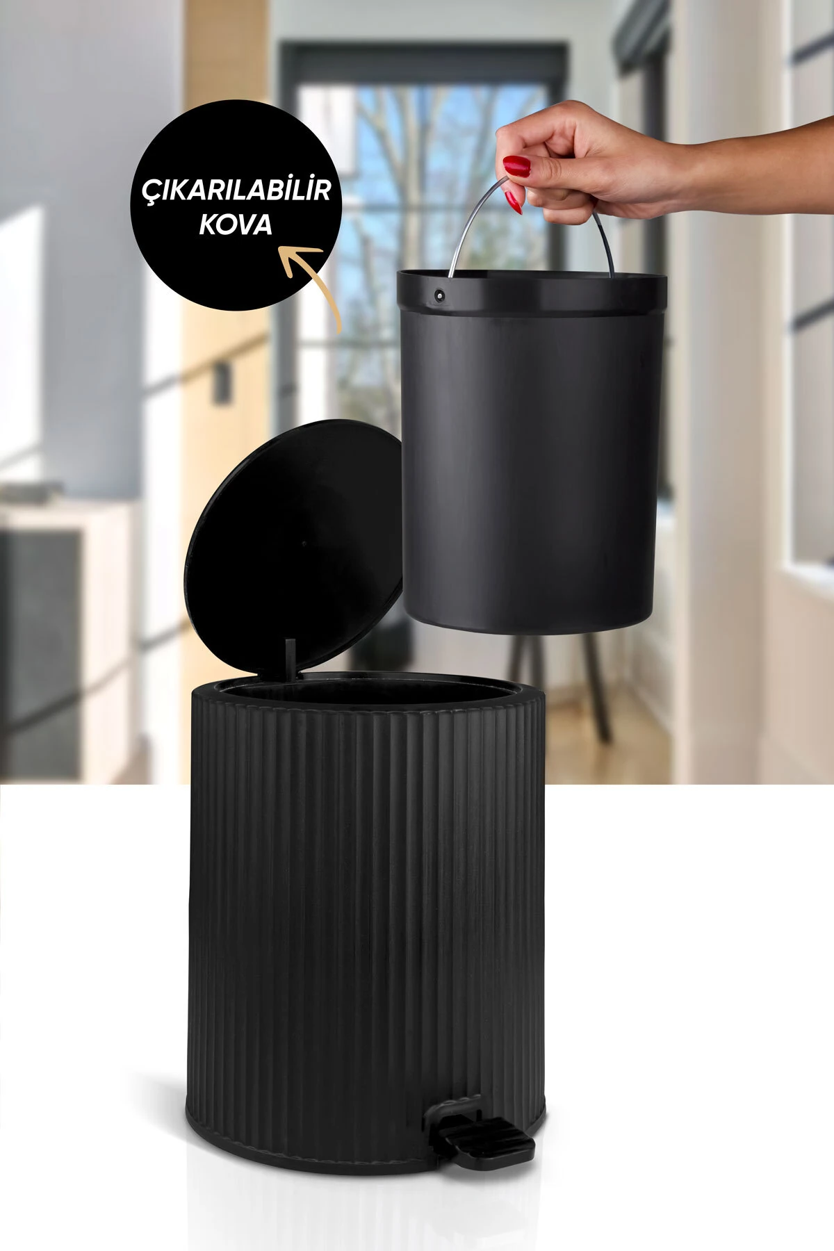 Coliseum Siyah Pedallı Çöp Kovası