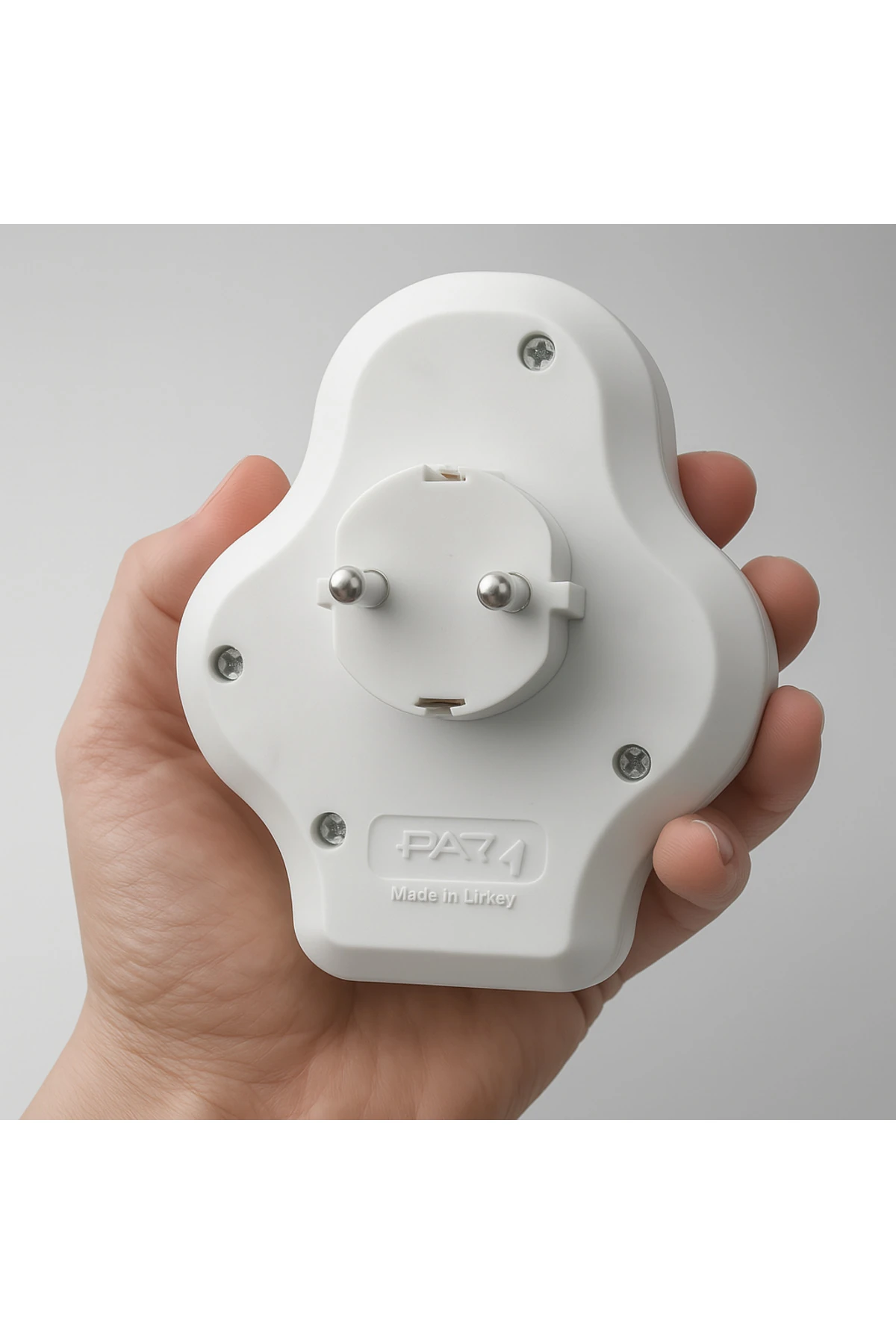 3'lü Beyaz Grup Priz Golyat Düğmeli Fiş Kablosuz Açma Kapamalı Anahtarlı Topraklı Çoklu Çoğaltıcı