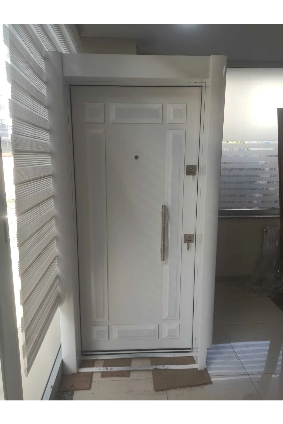 Çelik Kapı Sac Kasa, Tırnaklı Çelik Kapı, Daire Kapısı, Çelik Kapı, Beyaz Renk Çelik Kapı