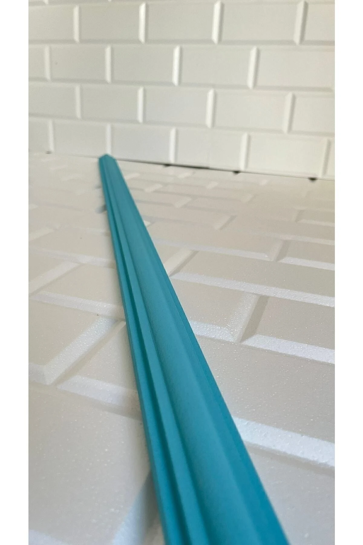 Salda Mavisi Minella01 Duvar Çıtası Dekoratif Kendinden Yapışkanlı Stropiyer 4cm 100 Cm