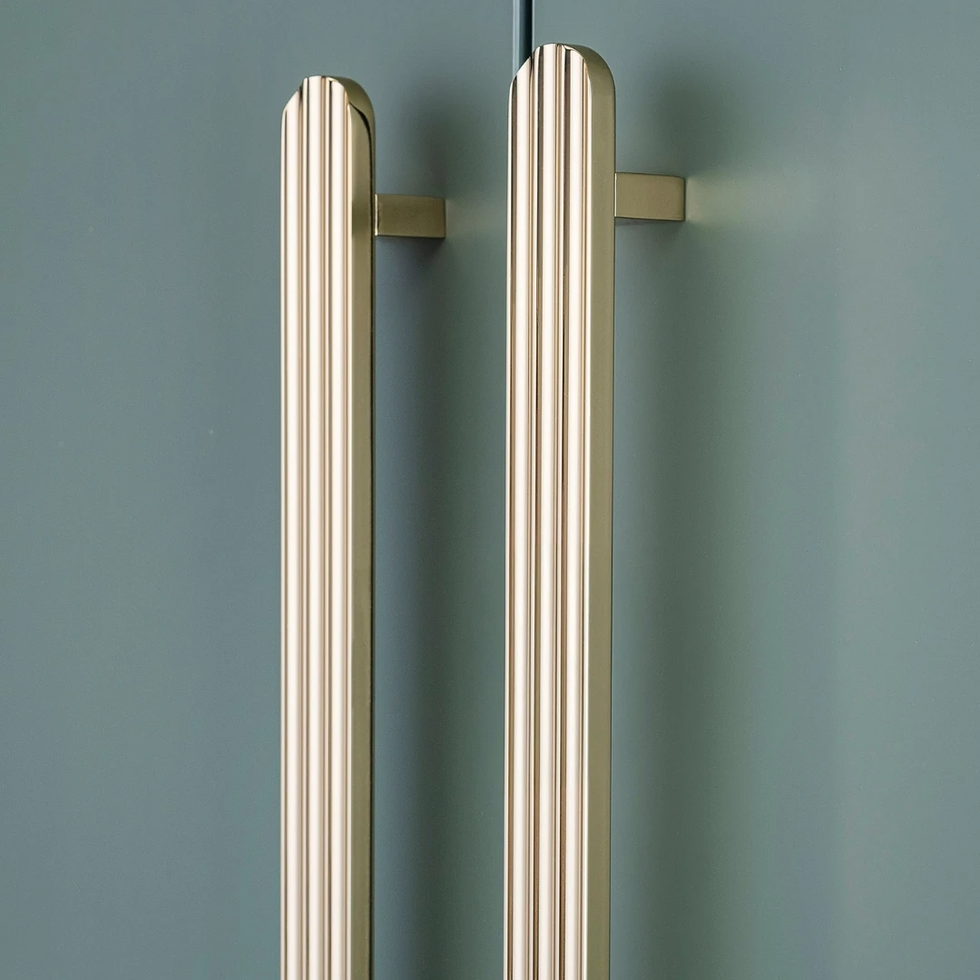 9443 Modern Kulp Gold Renk 512 mm