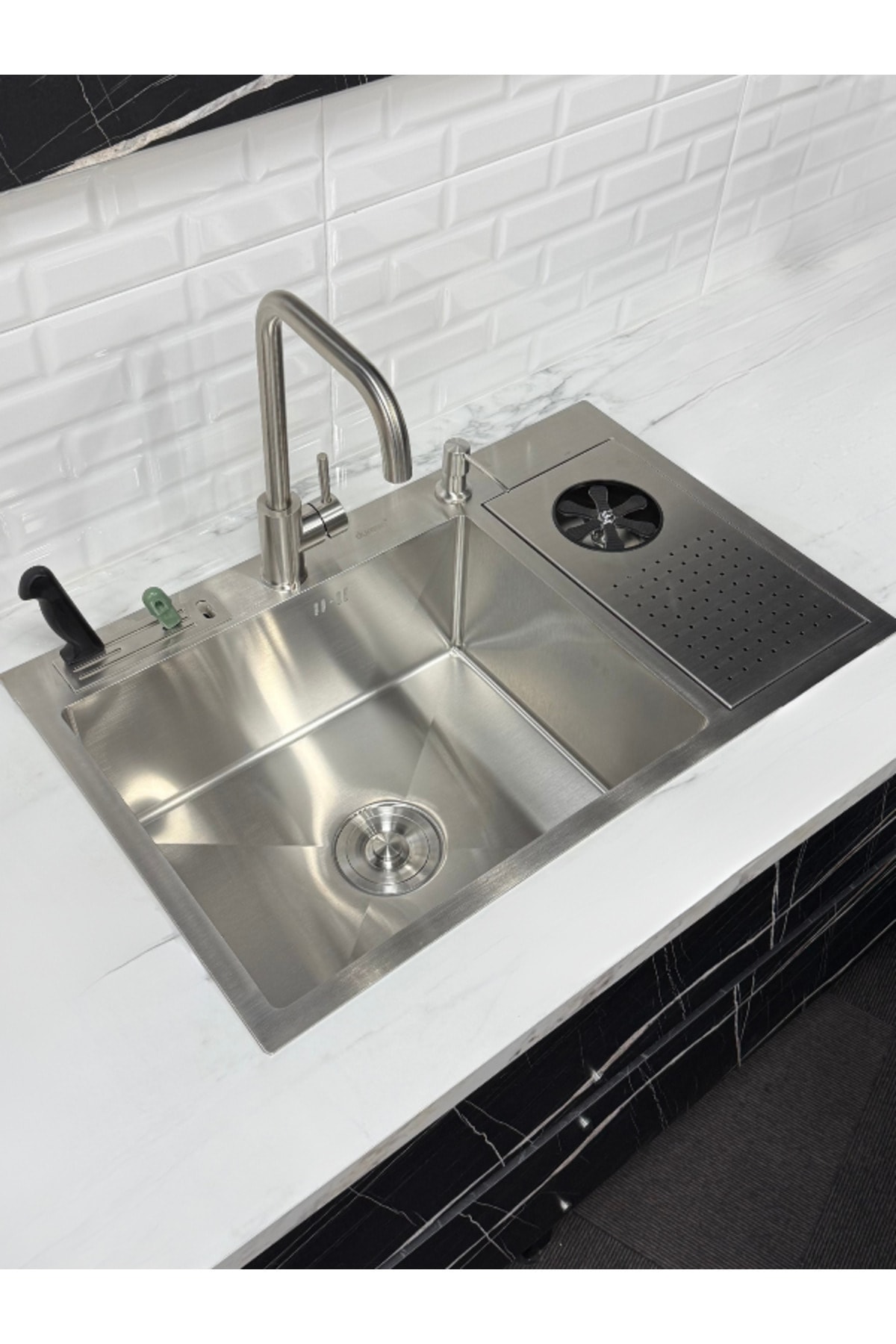 Moderno Paslanmaz Çelik Bardak Yıkamalı Akıllı Mutfak Evyesi Inoks Renk 68x45cm Eviye