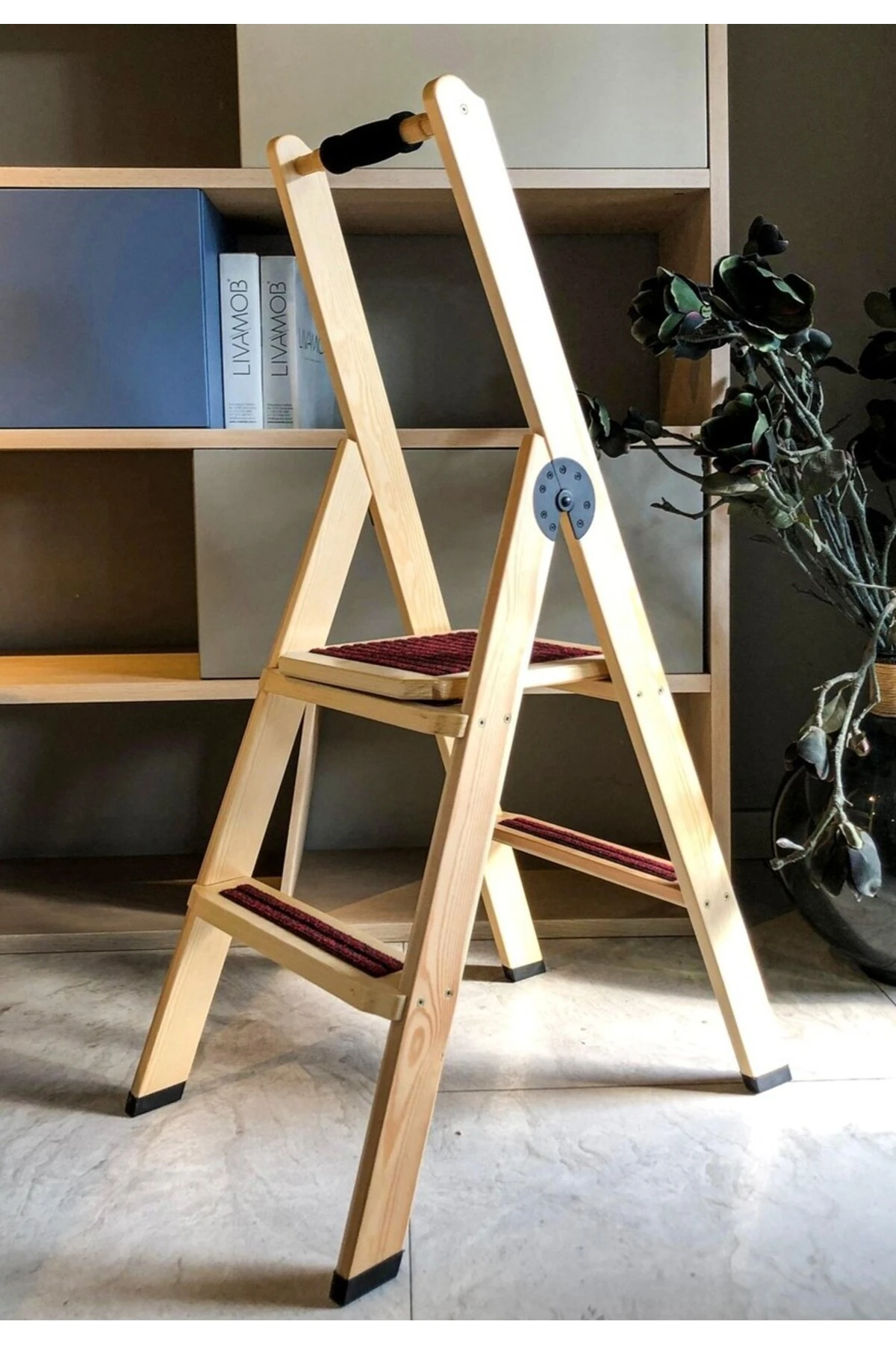 Ev Tipi Katlanabilir Ahşap Merdiven – Masif Çam, 2/3/4 Basamaklı, Dekoratif ve Çok Amaçlı