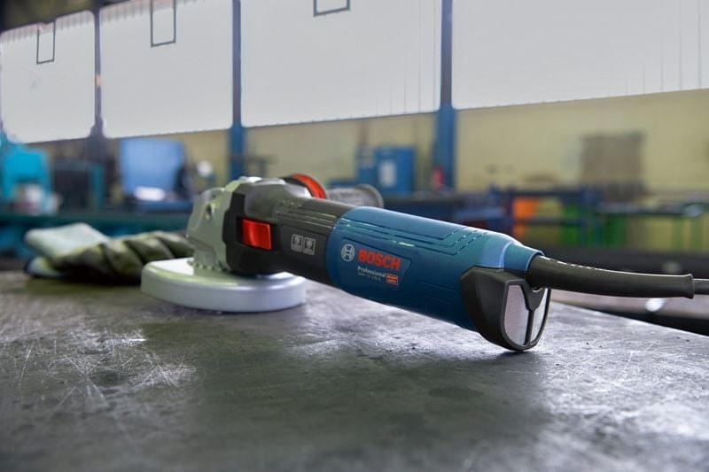 BOSCH Profesyonel Gws 17-125 Açılı Taşlama Makinesi
