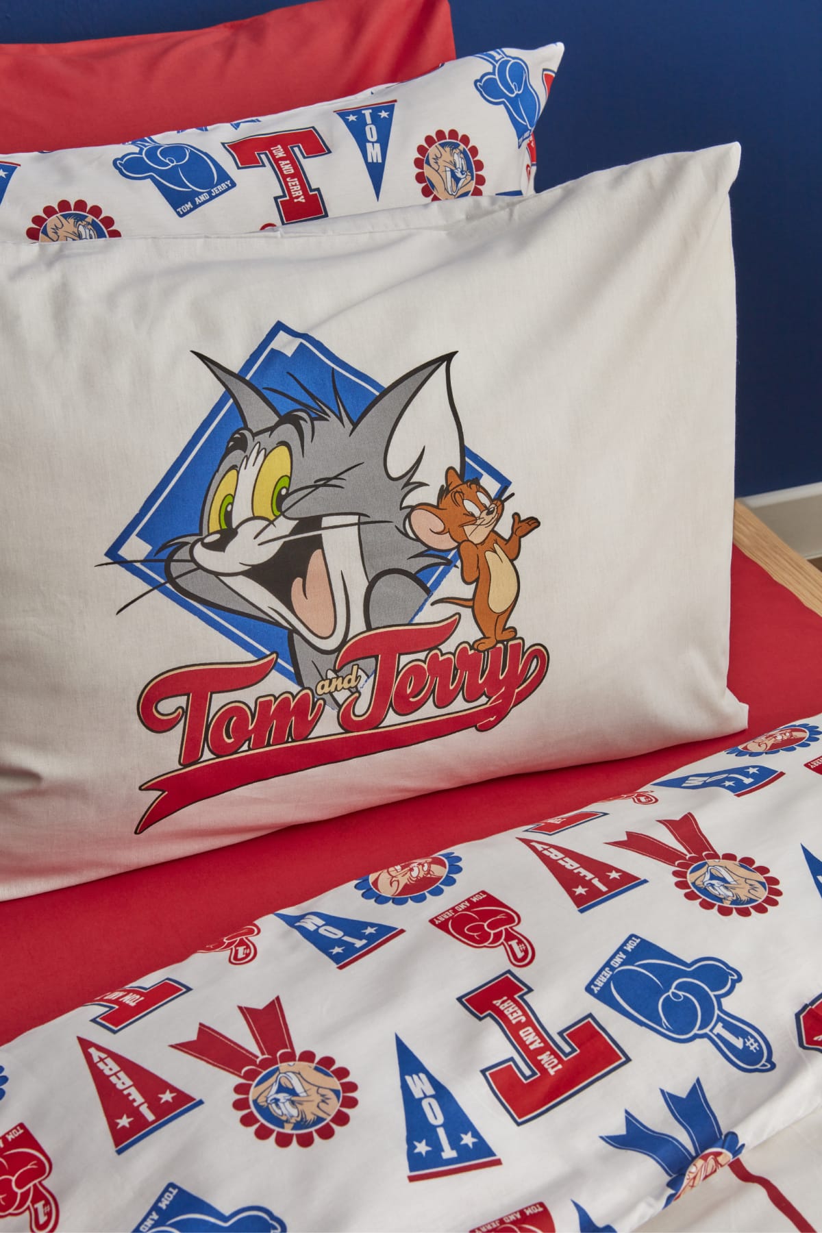 Tom ve Jerry Time To Shool %100 Pamuk Tek Kişilik Nevresim Takımı