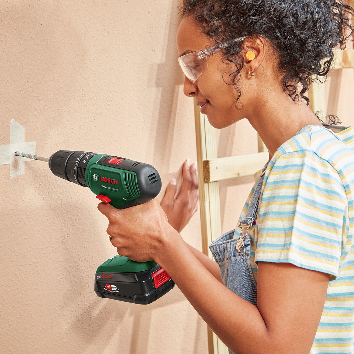 BOSCH Easyımpact 18V-40 2.0 Ah Tek Akülü Vidalama