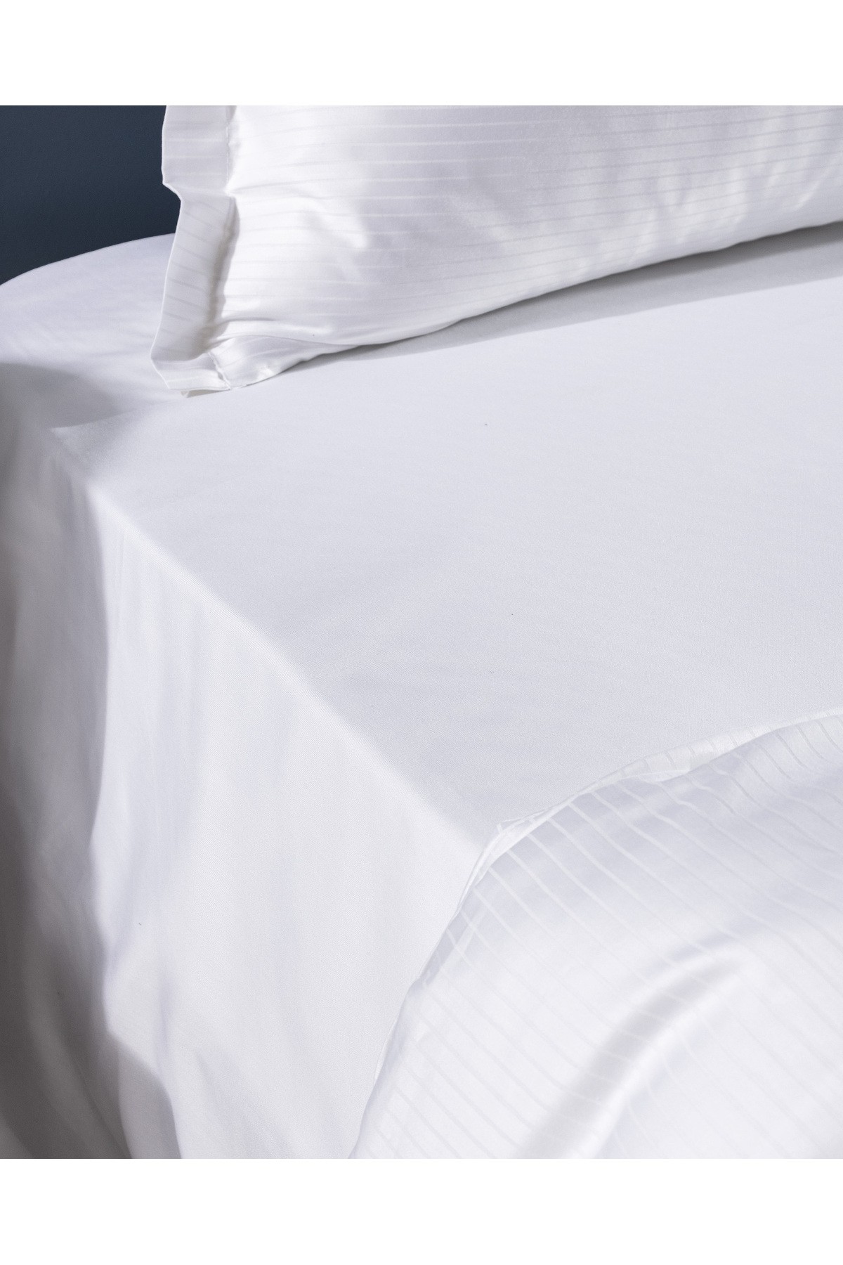 Thalie King Size %100 Pamuk Çizgili - 300TC Saten Nevresim Takımı - Beyaz