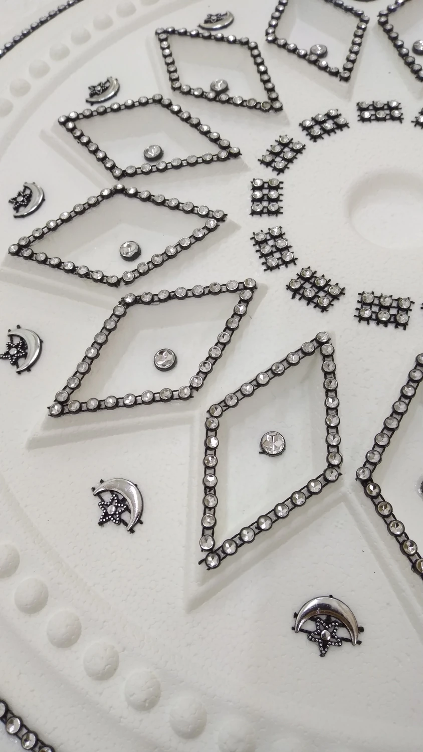 Yeditepe Osmanlı Taşlı Versace Desenli Stropiyer Tavan Göbeği - 40 cm - Siyah