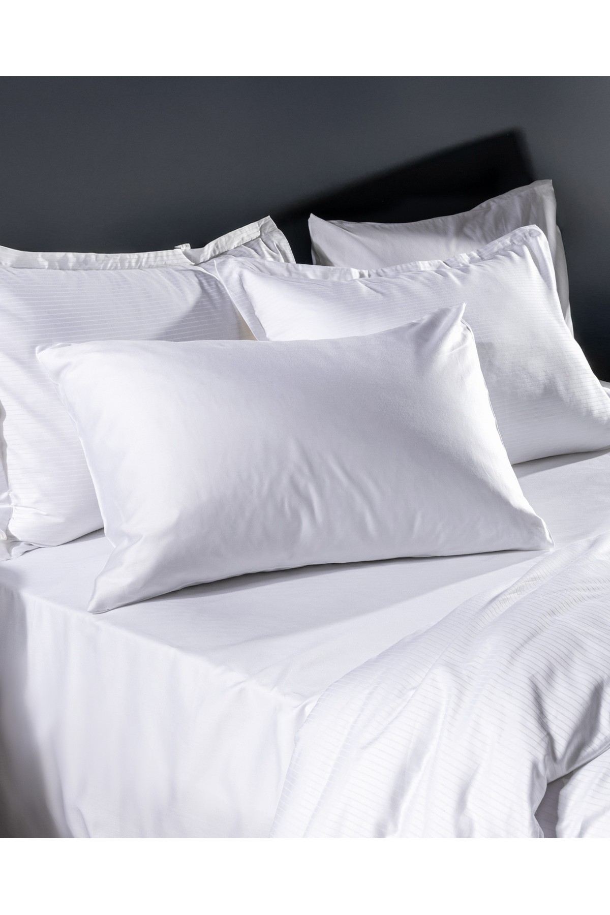 Thalie King Size %100 Pamuk Çizgili - 300TC Saten Nevresim Takımı - Beyaz