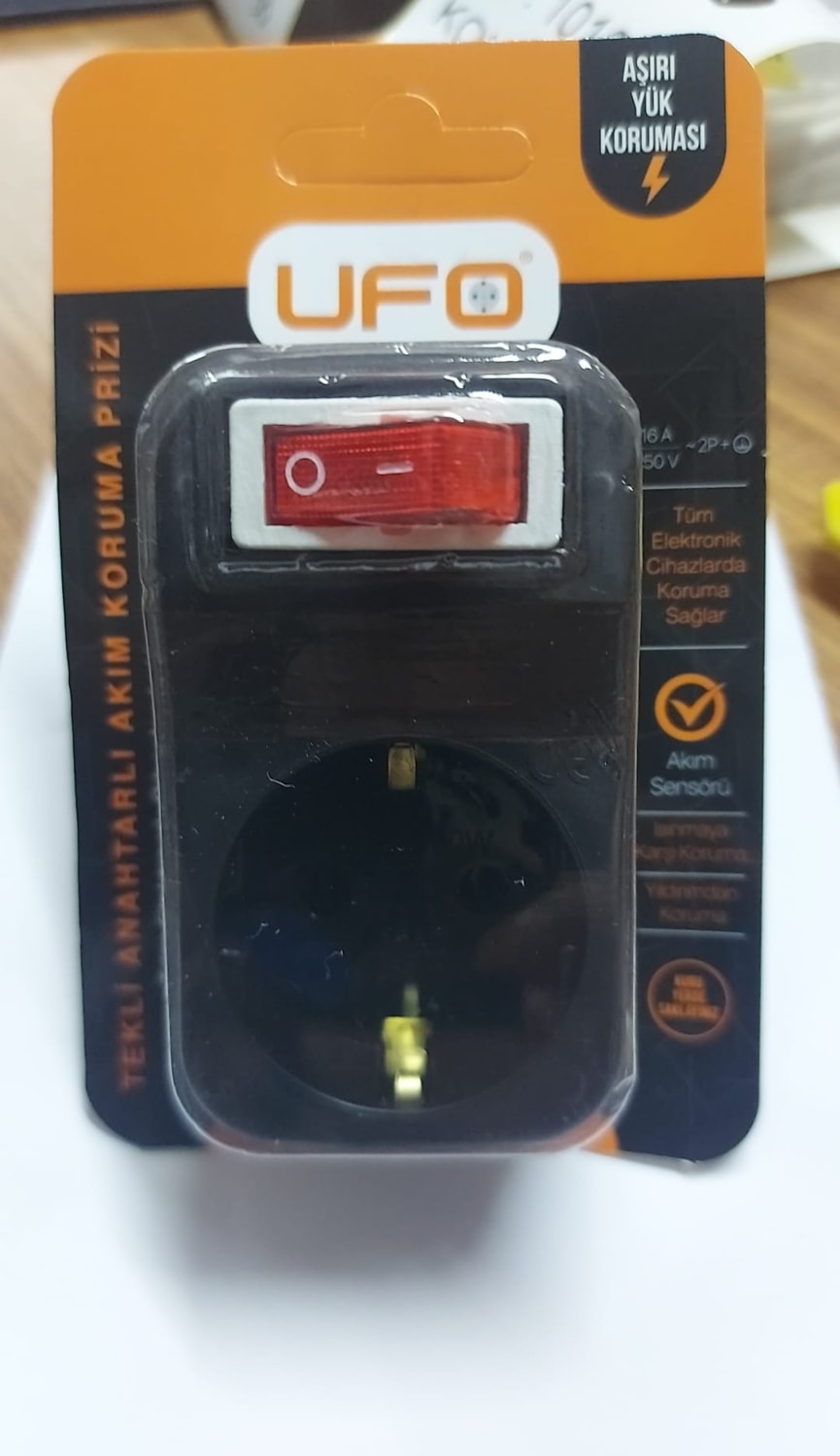 Anahtarlı Priz Tekli Siyah Akım Korumalı 3500W Ufo Tekli Akım