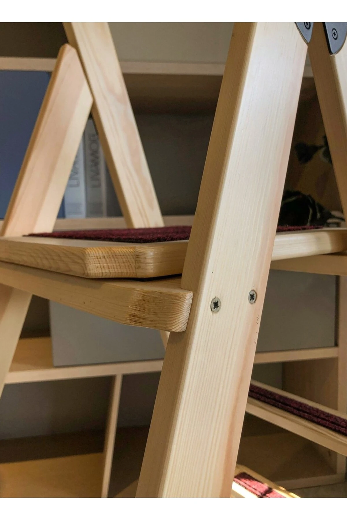 Ev Tipi Katlanabilir Ahşap Merdiven – Masif Çam, 2/3/4 Basamaklı, Dekoratif ve Çok Amaçlı