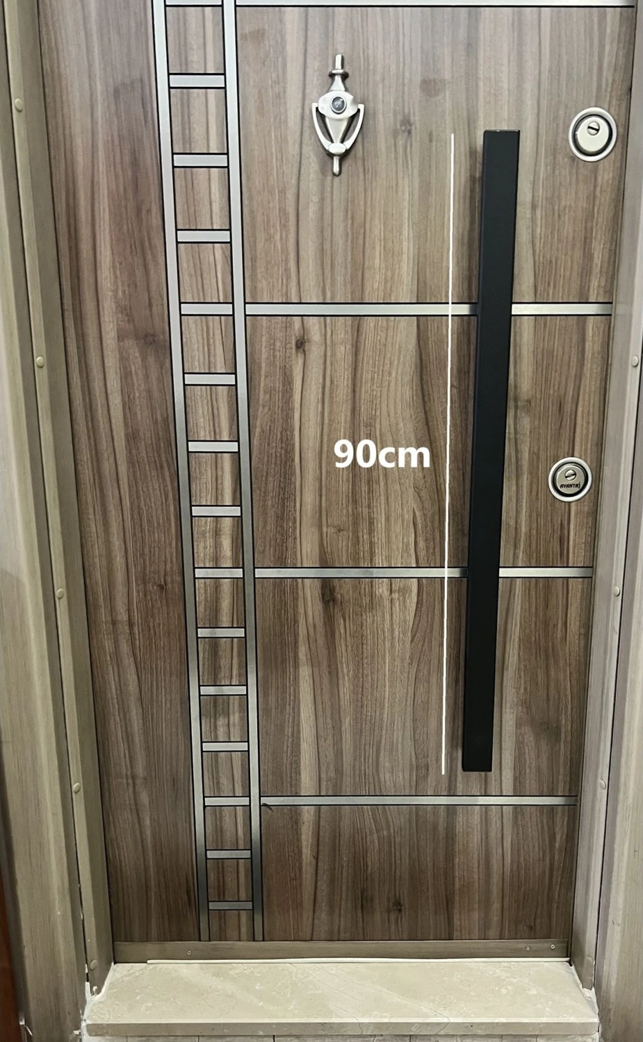 Siyah Dikdörtgen Çelik Kapı Kolu, 90CM, Dayanıklı ve Şık Tasarım