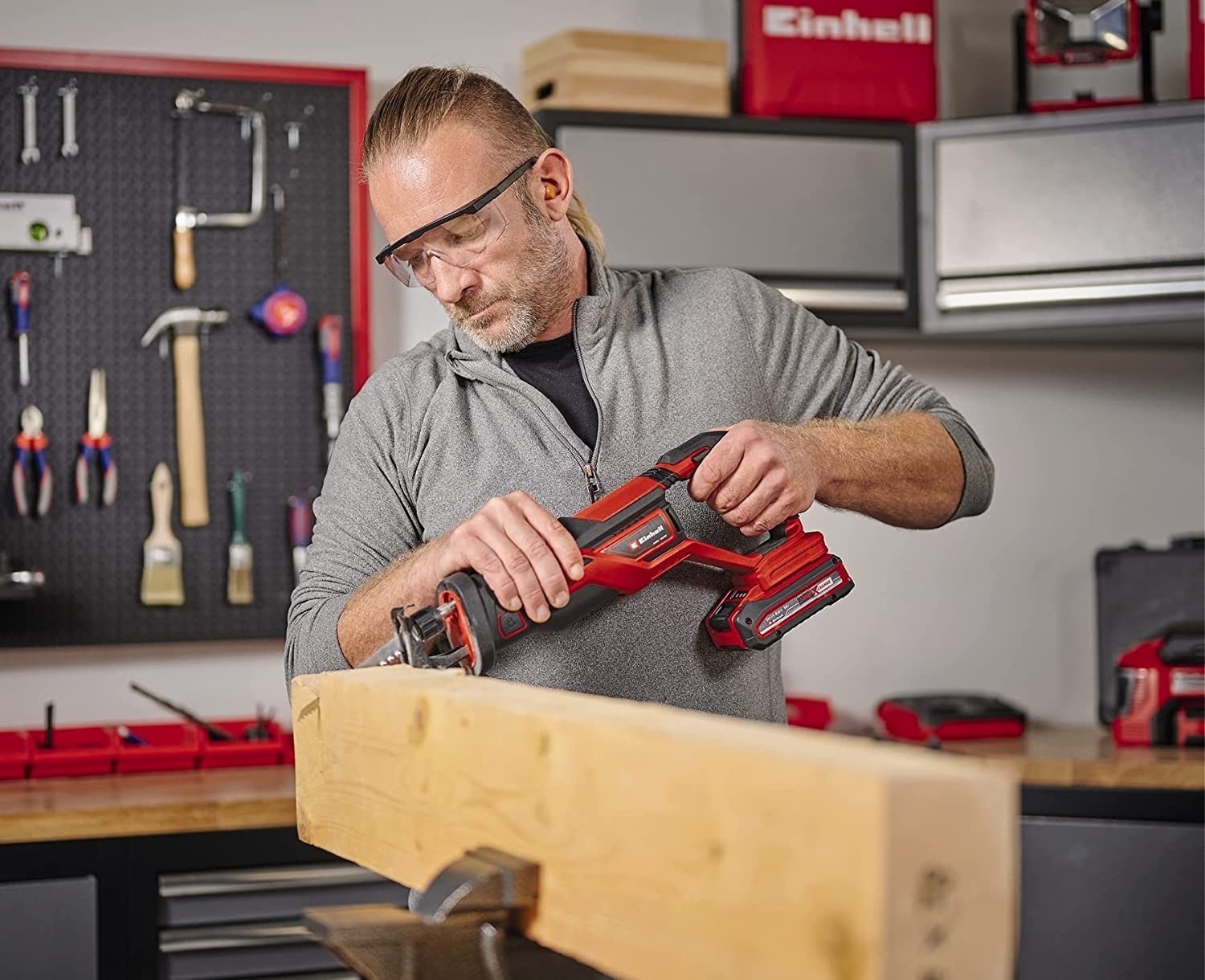 Te-Ap 18/26 Li 2X4.0AH Twincharger Akülü Tilki Kuyruğu Kılıç Testere
