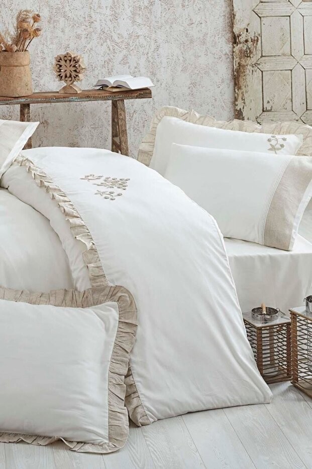 Ayliz Çift Kişilik Nevresim Takımı %100 Organik Pamuk Saten El Nakışlı Krem 200x220 Cm