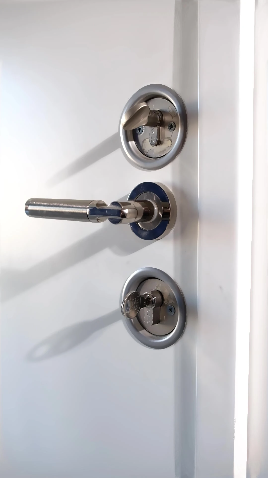 Utopic RX Anahtar Üzerine Takılan WiFi Akıllı Kilit Parmak İzi Akıllı Kapı Kilidi