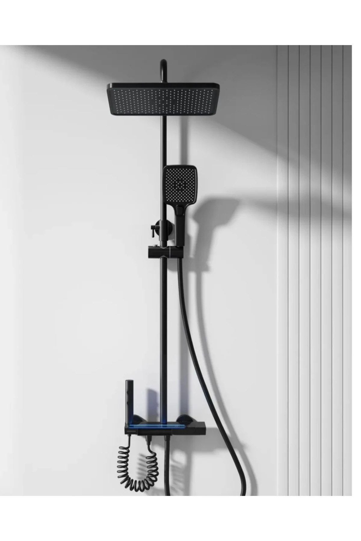 Siyah Renkli Modern Tasarımlı Dijital Akıllı Robot Duş Seti Piyano Tepe Duş Seti