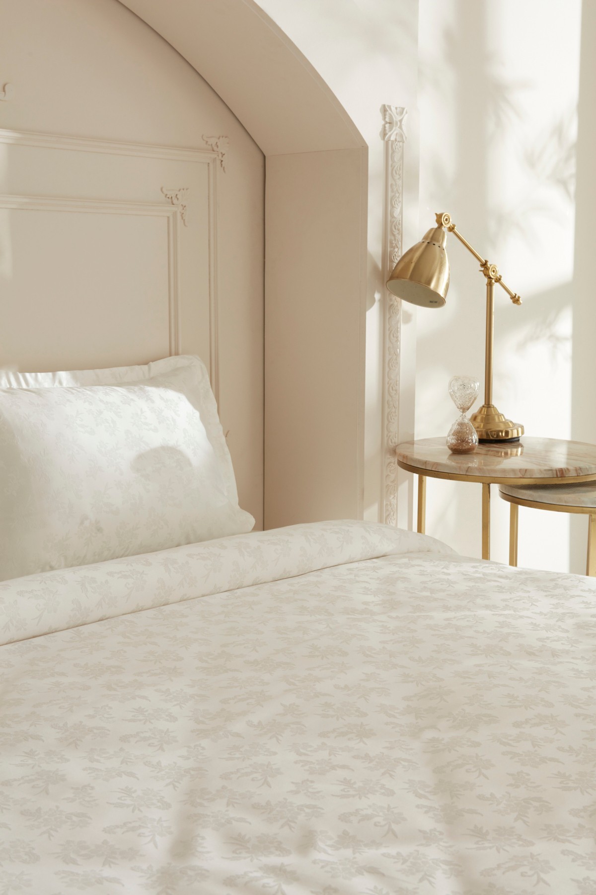 White Collection Viole Çift Kişilik Nevresim Takımı Beyaz