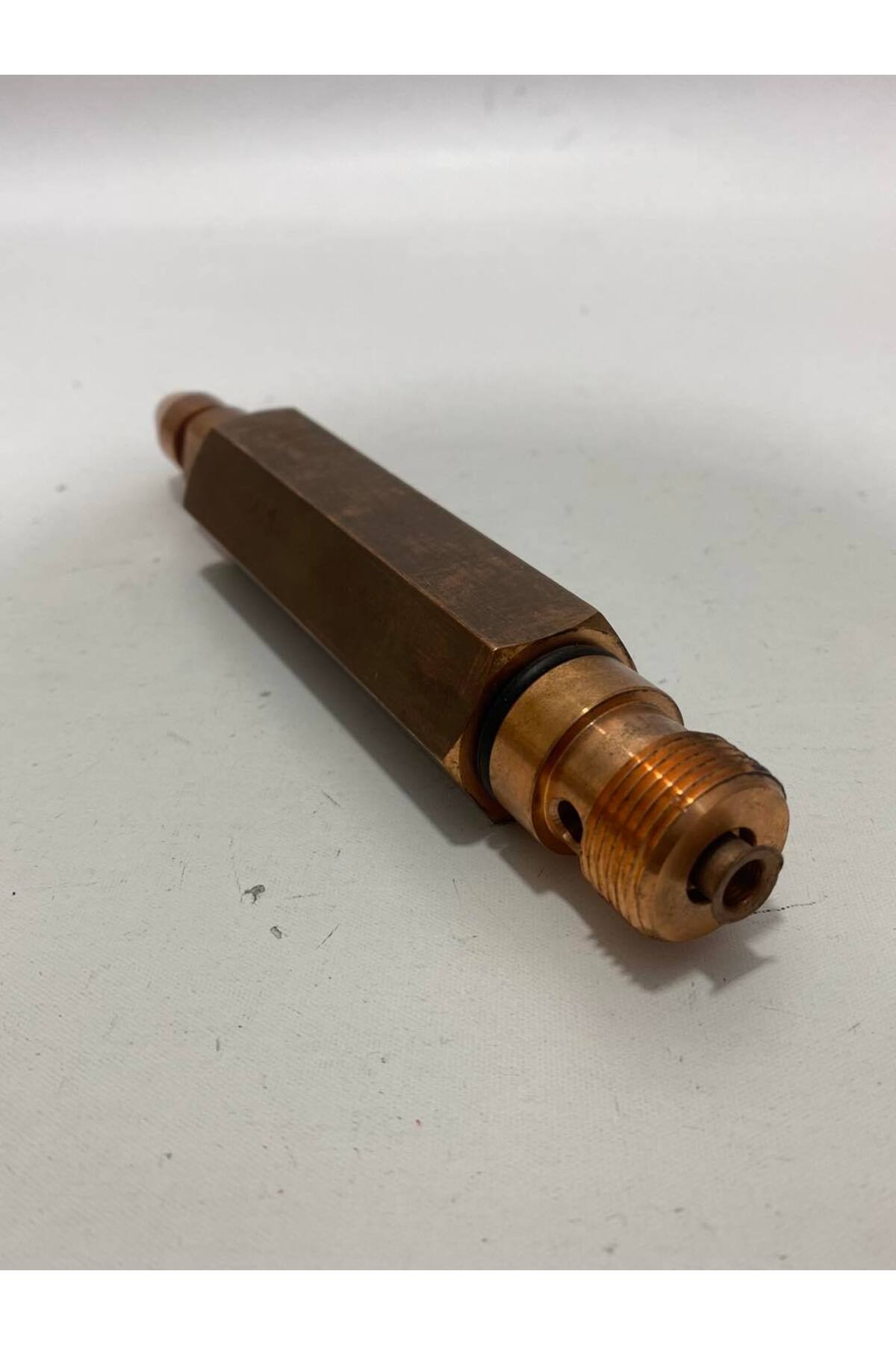 Tam Tespitsiz Pnömatik Bakır Malzeme 168mm