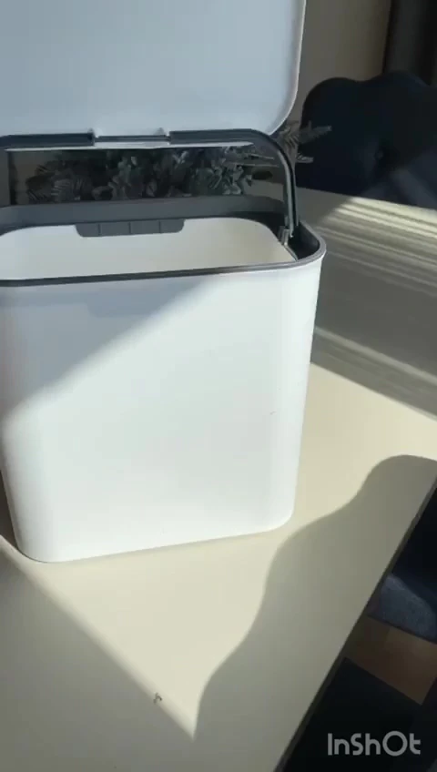 Gri Fonksiyonel Kapaklı Banyo Ve Mutfak Tezgah Üstü Çöp Kovası