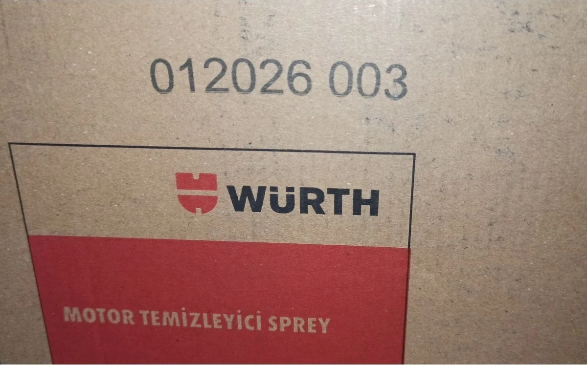 Hızlı Motor Temizleme Spreyi 500 ml Su Gerektirmeyen Formül ile Etkili Araç Bakımı