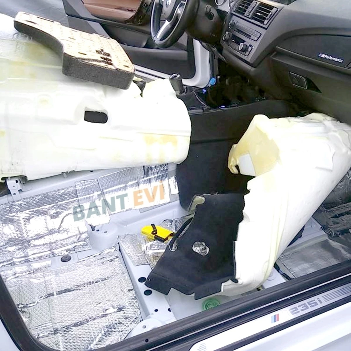 Oto Ses Yalıtım Malzemesi Folyolu 5m2 Araç Karavan Ses Isı Izolasyonu Süngeri 6mm Yapışkanlı