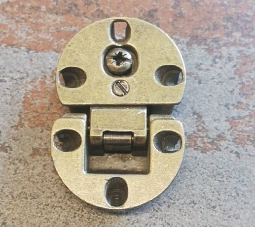 Antik Masa Menteşesi Yuvarlak Gömme CAP 35 mm Derinlik 12 mm