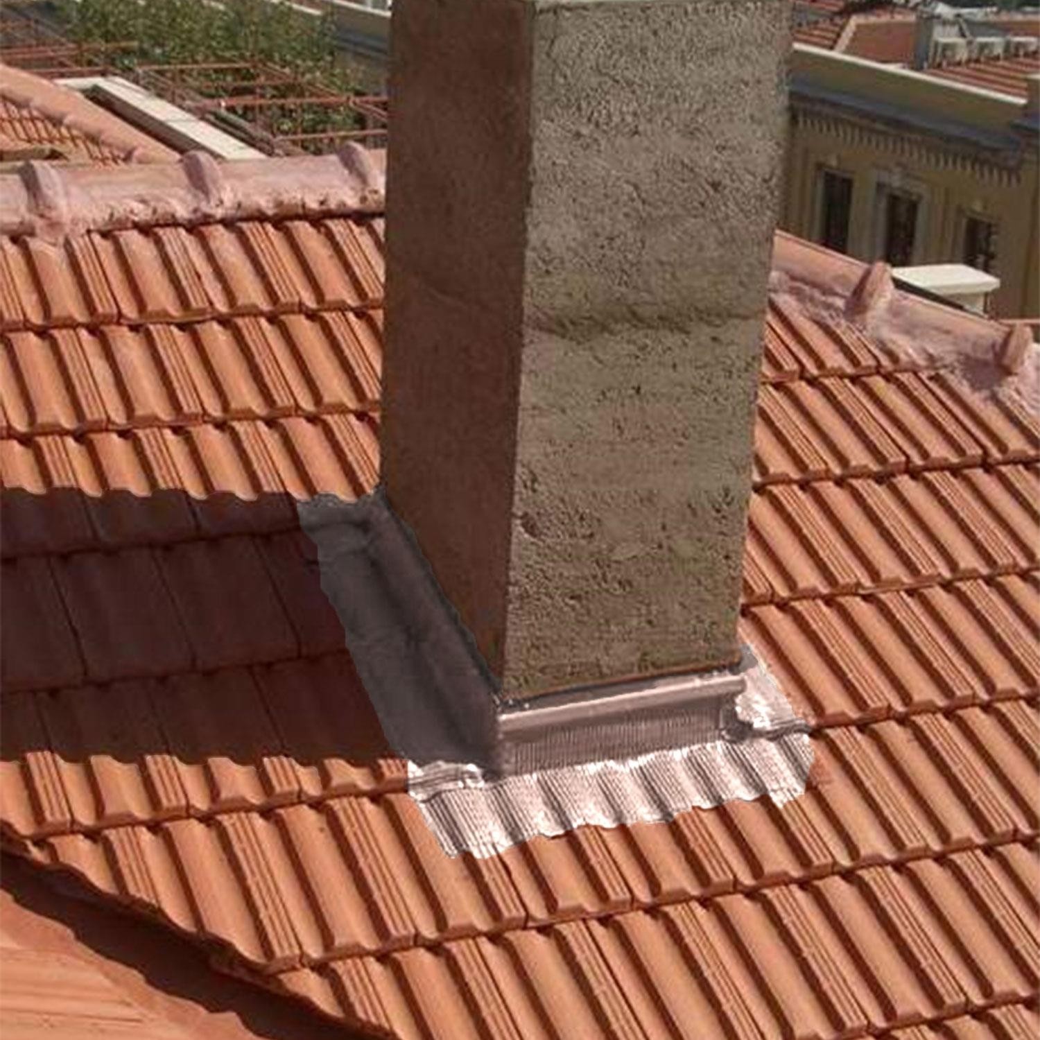 Çatı Yalıtım Baca Dibi Bandı Folyolu Ses Su Yalıtım Bant Bandı 20 cm x 10 mt