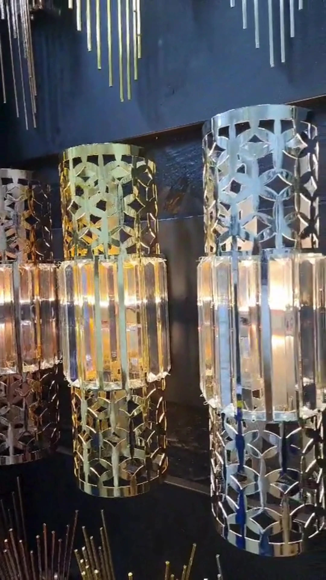 Star Aplik Gold, Pilli Aplik, Anahtarlı, Pilli Elektrikli Ledli Duvar Aplik, KRİSTAL TAŞLIDIR