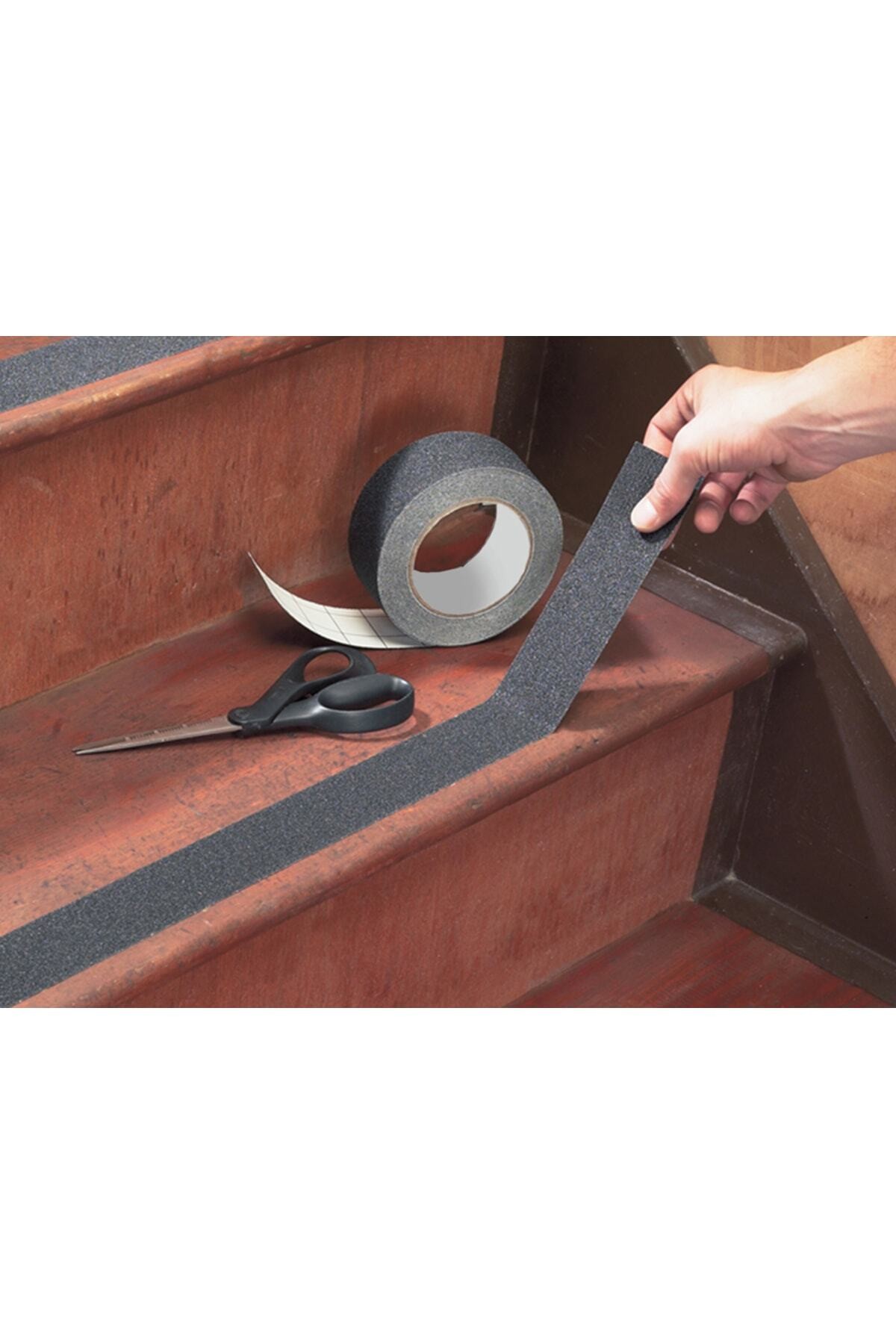 Merdiven Kaydırmaz Bandı 50mm X 5 Metre – Geniş Yüzeylerde Maksimum Güvenlik!