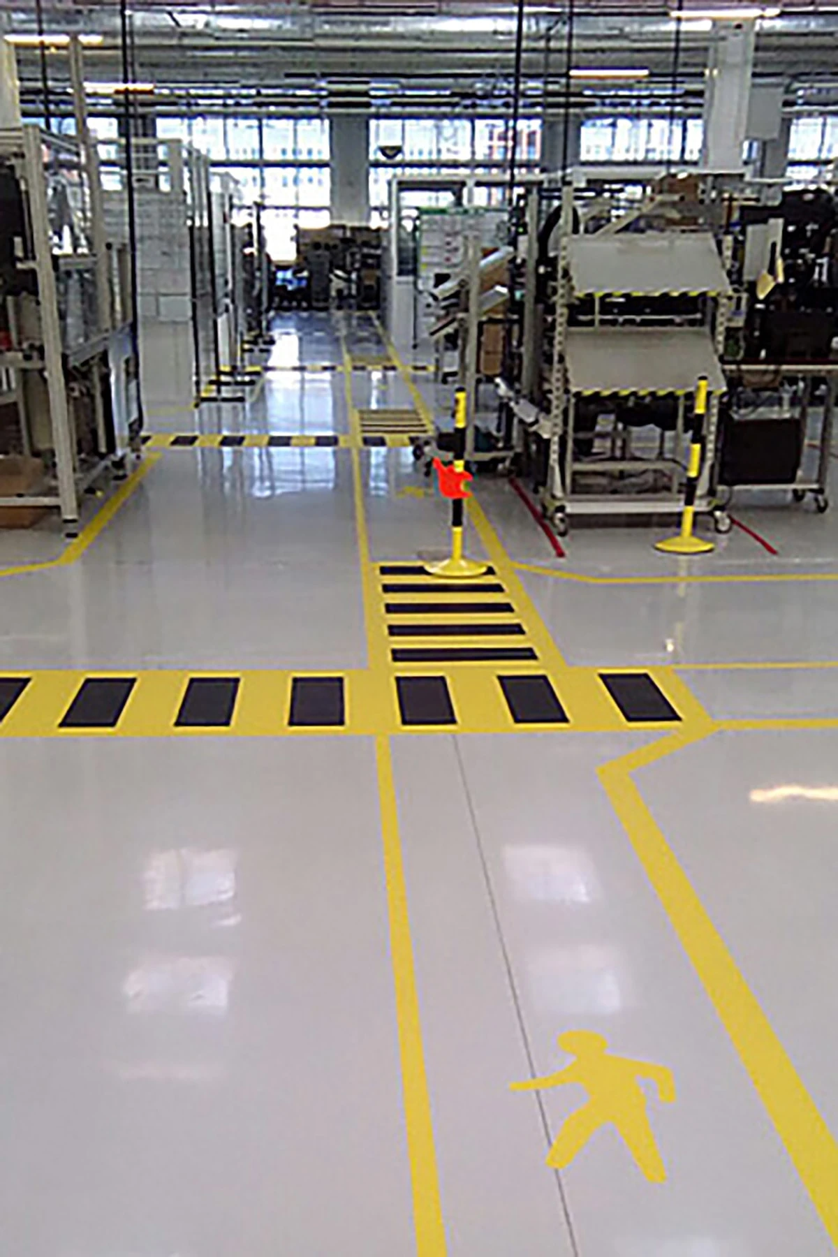 Yer Işaretleme Bandı Pvc Vinil Beyaz Bant 50mm X 30m (henkel Yapıştırıcılı)