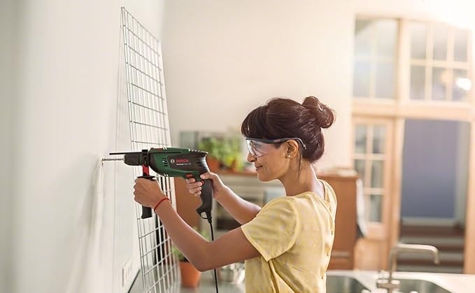BOSCH UniversalImpact 700 Darbeli Matkap