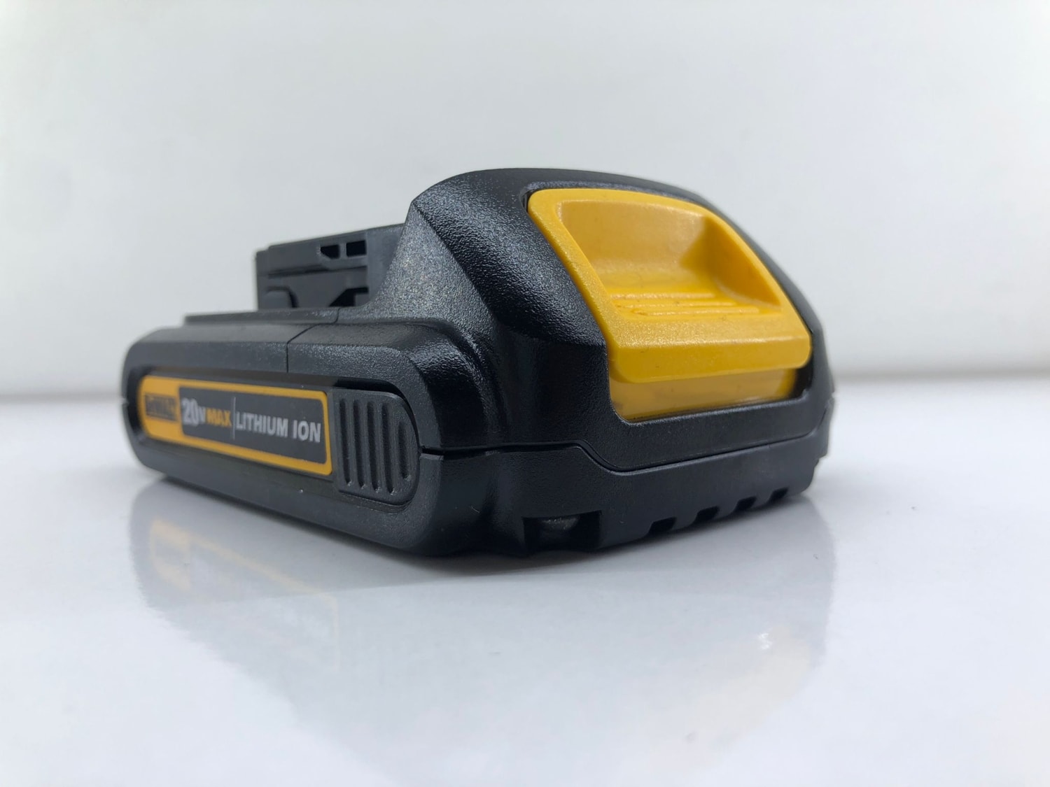 DEWALT 20V 1.5AH Li-Ion Akü
