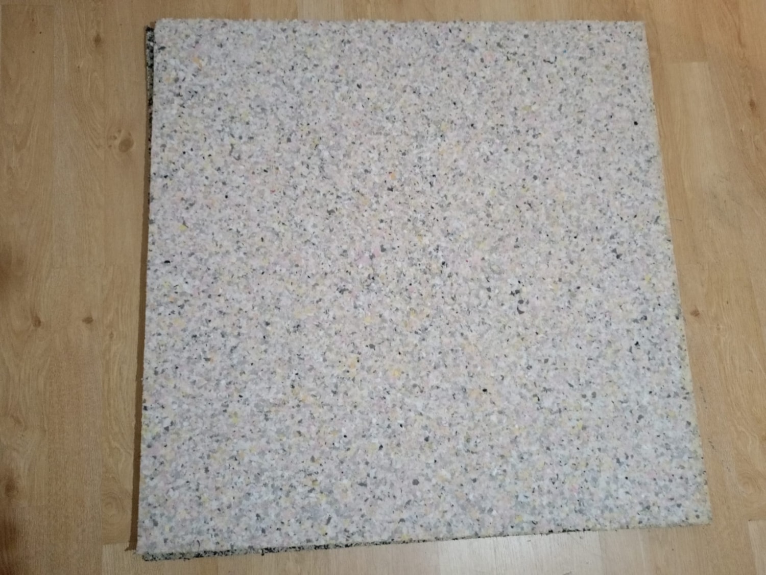 Ses Yalıtım Süngeri Bariyerli Bondex 53 mm 50 cm x 50 cm