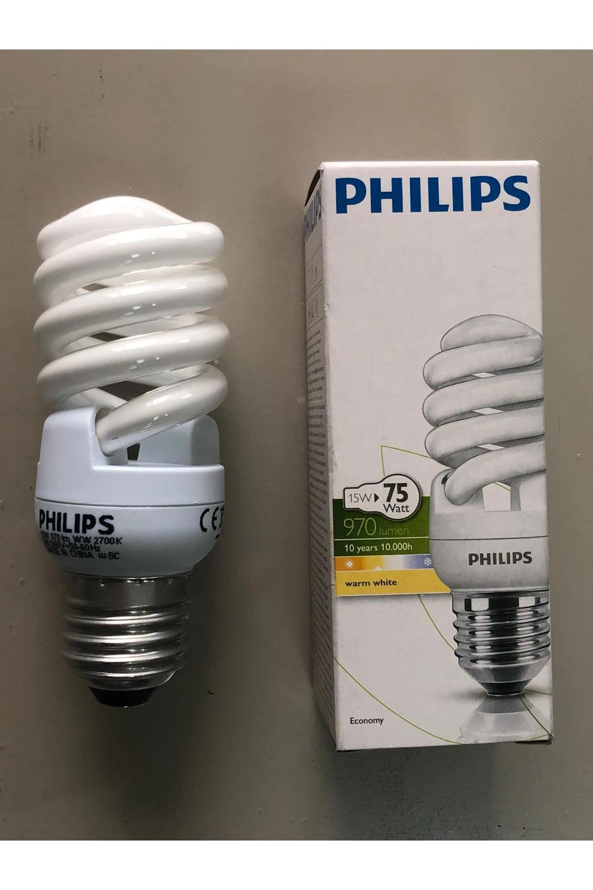 3 ADET PHILIPS  15W=75W 970 LÜMEN  2700K SARI E27 TASARRUFLU LAMBA